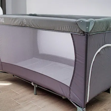 Marina Breeze - Pool &