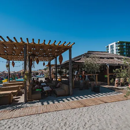 Exmarina B 8,4 Din10 Apartament *