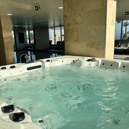 Appartamento Marina Breeze - Pool & Năvodari