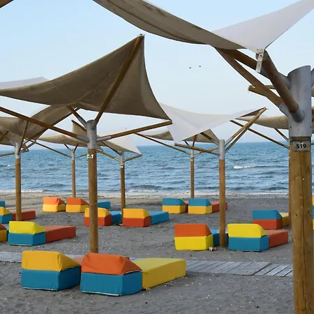 Marina Breeze - Pool & *