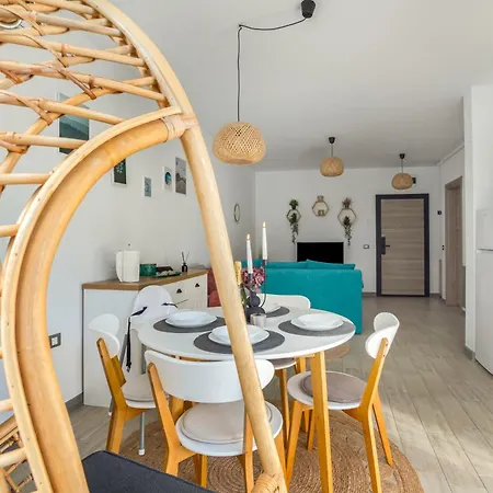 Marina Breeze - Pool & *