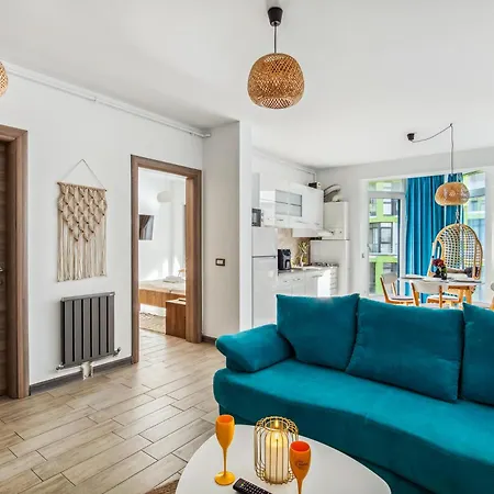 Appartamento Marina Breeze - Pool & *