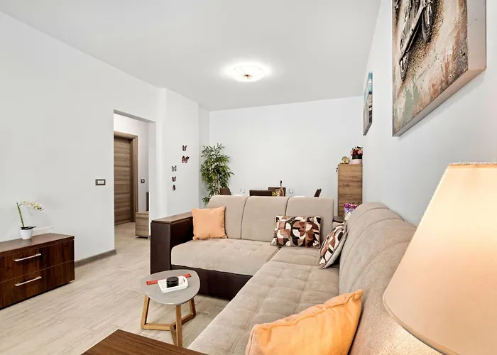 Apartman Exmarina B 8,4 Din10